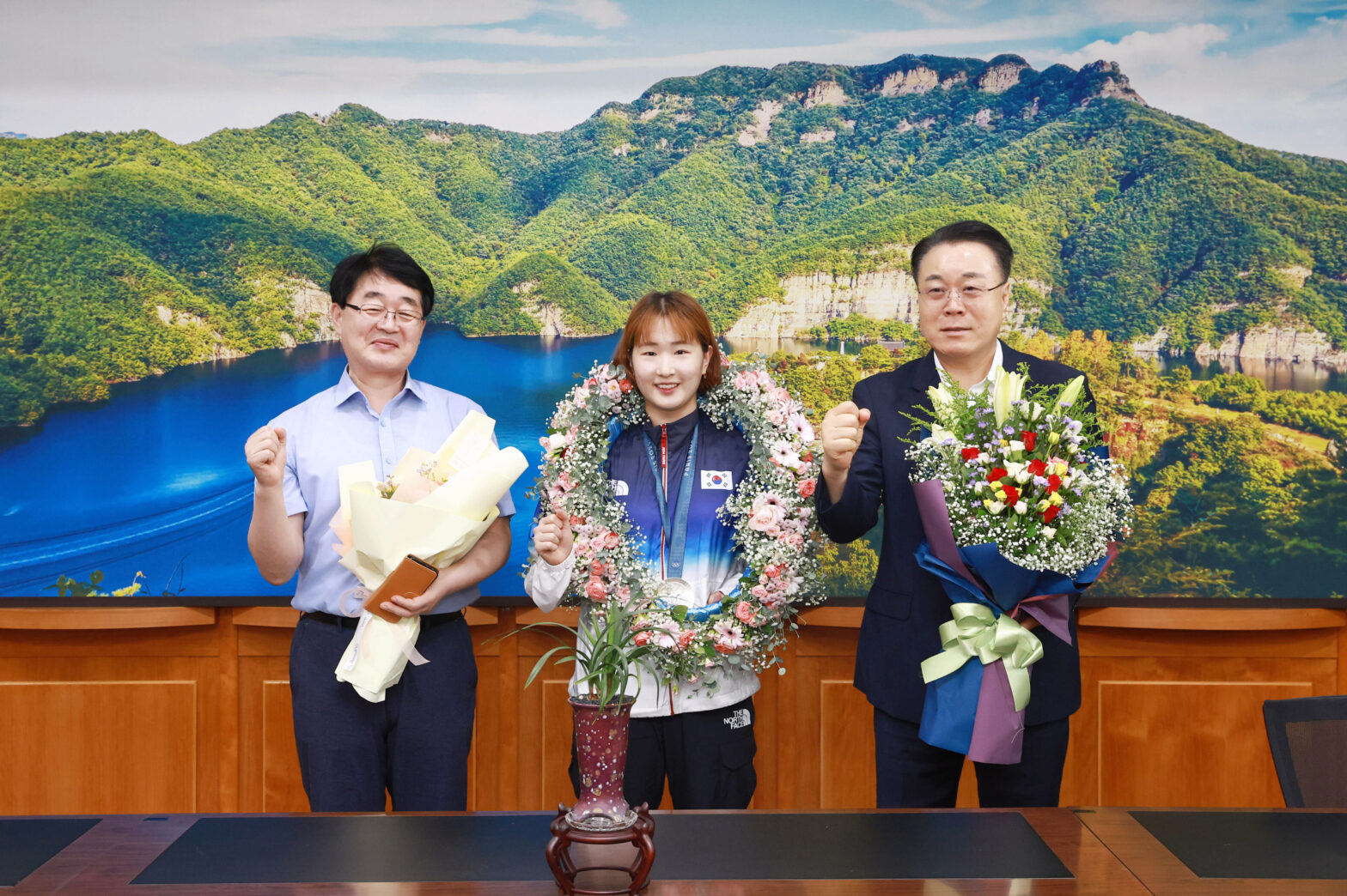 화순군청 올림픽 배드민턴 정나은 선수 환영식 개최